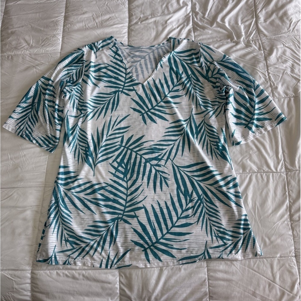 WOMAN'S 2x PULLOVER Bathing Suit Cover Up LEAF PRINT Light Weight Tropical